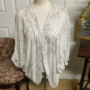 Gentle Fawn Wrap O/S